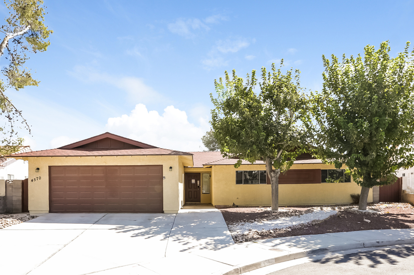 4570 PASEO EL RIO DR LAS VEGAS, NV 89121